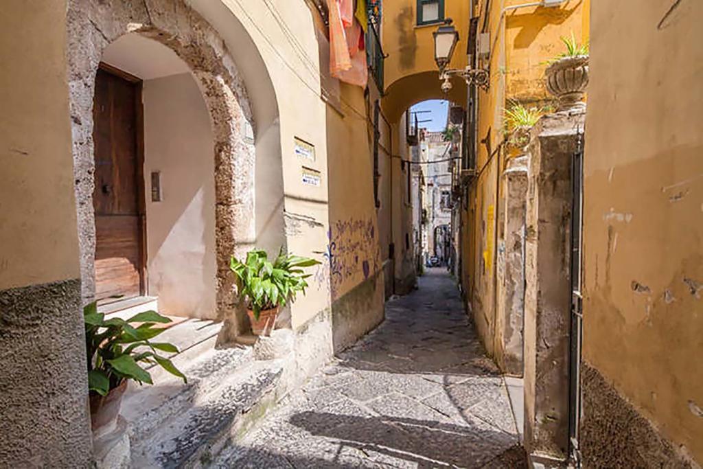 Apartamento Tra Amalfi, Pompei, Paestum Salerno Habitación foto