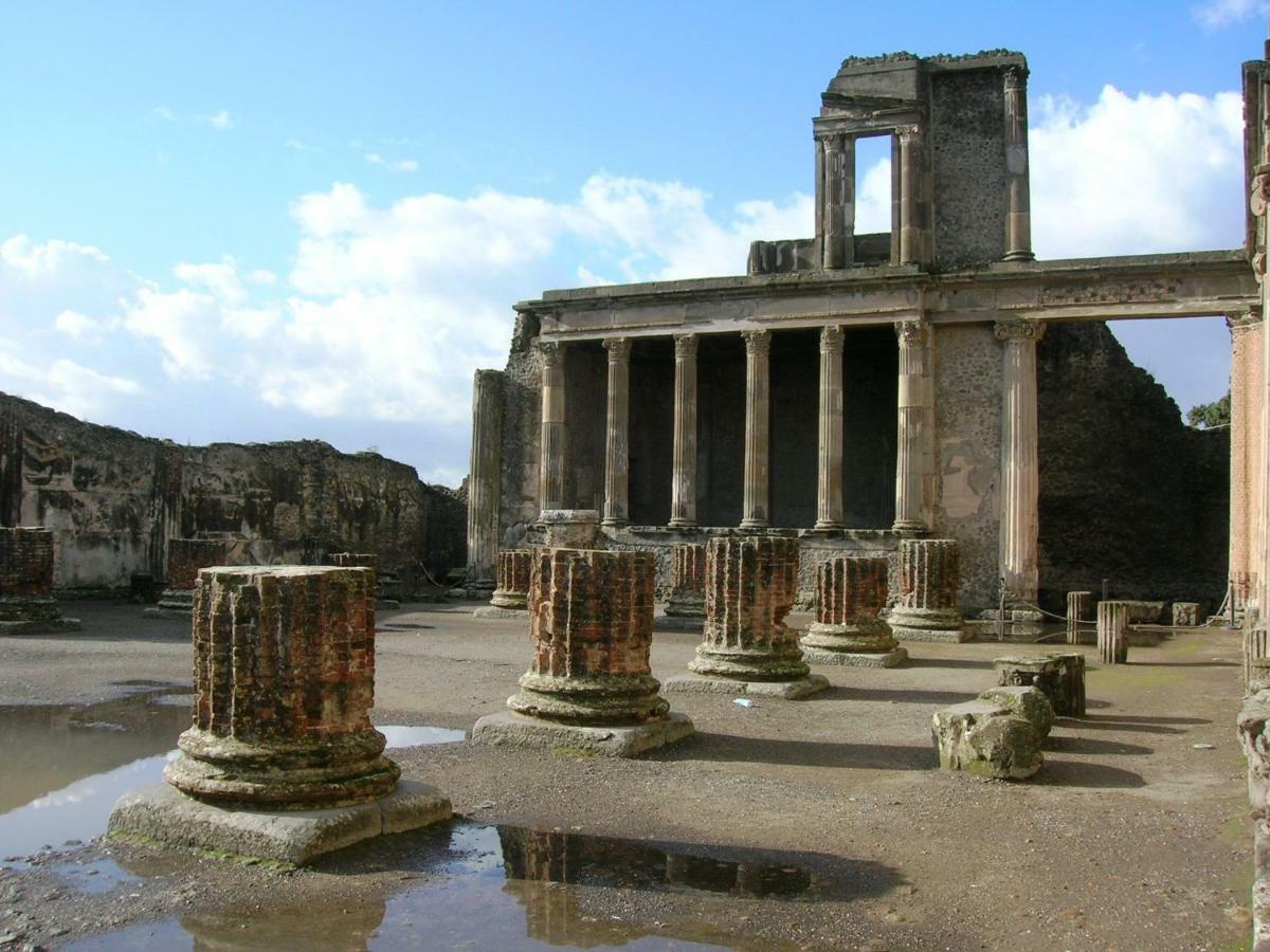 Apartamento Tra Amalfi, Pompei, Paestum Salerno Exterior foto